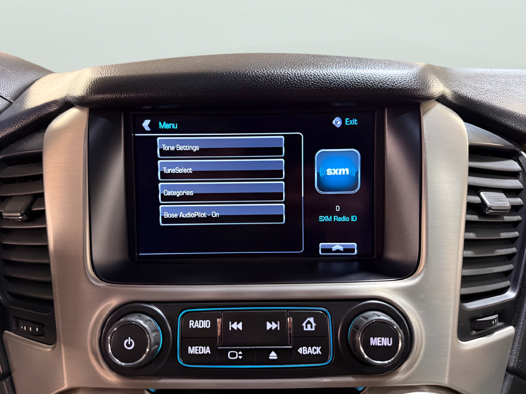Used 2020 GMC Yukon Denali w/ Open Road Package AWD/4WD image 14