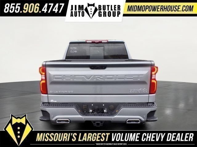 New 2026 Chevrolet Silverado 1500 High Country AWD/4WD image 4
