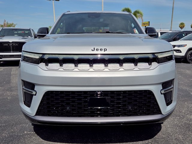New 2026 Jeep Grand Wagoneer 2WD w/ Premium Group I image 8