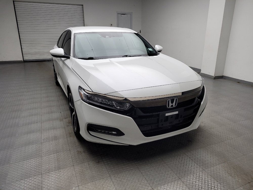 Used 2018 Honda Accord Sport image 14