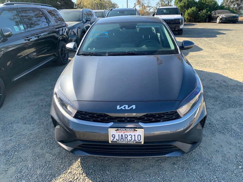 Certified 2023 Kia Forte LXS FWD image 3