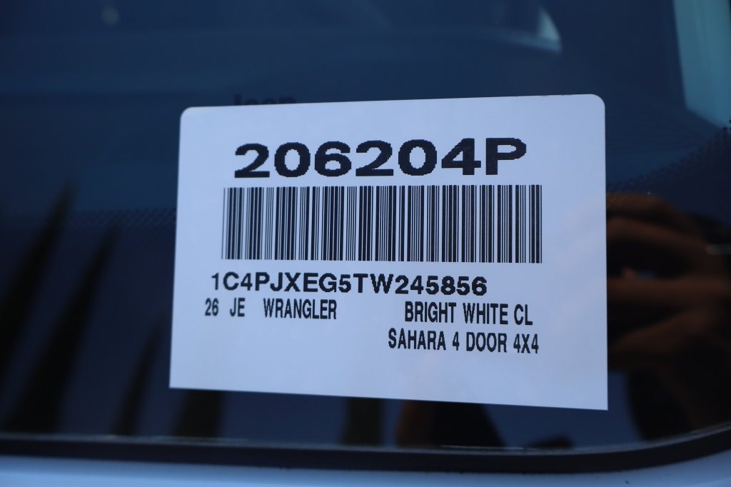 Certified 2026 Jeep Wrangler Unlimited Sahara AWD/4WD image 39