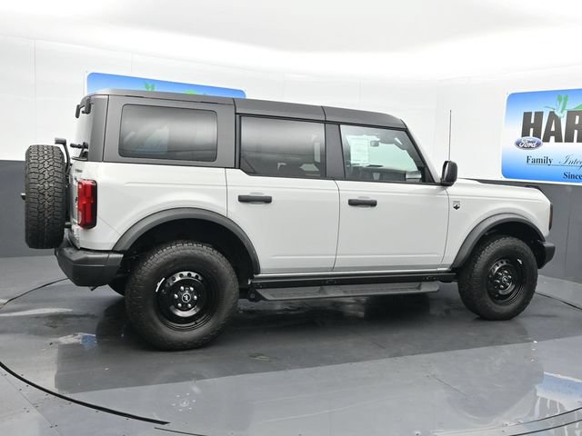 New 2026 Ford Bronco Big Bend w/ Black Diamond Package AWD/4WD image 2