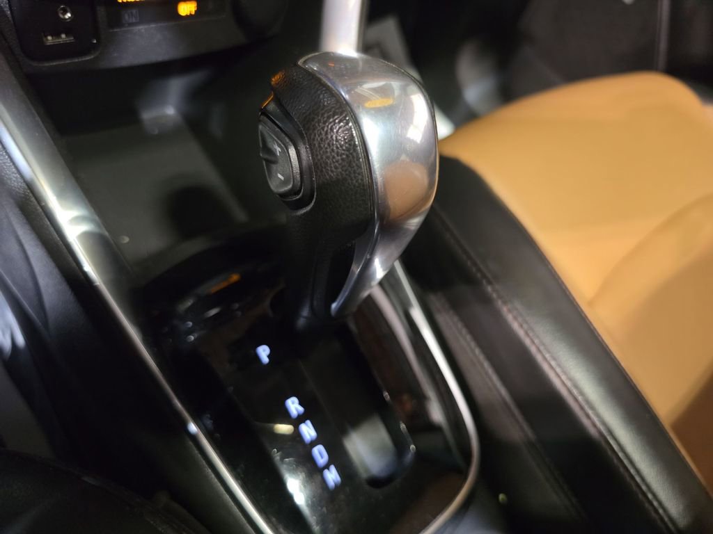 Used 2020 Chevrolet Trax Premier AWD/4WD image 21