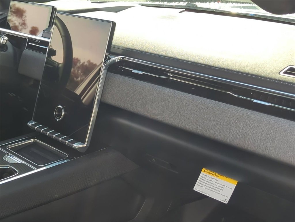 Used 2026 GMC Sierra EV Elevation image 30