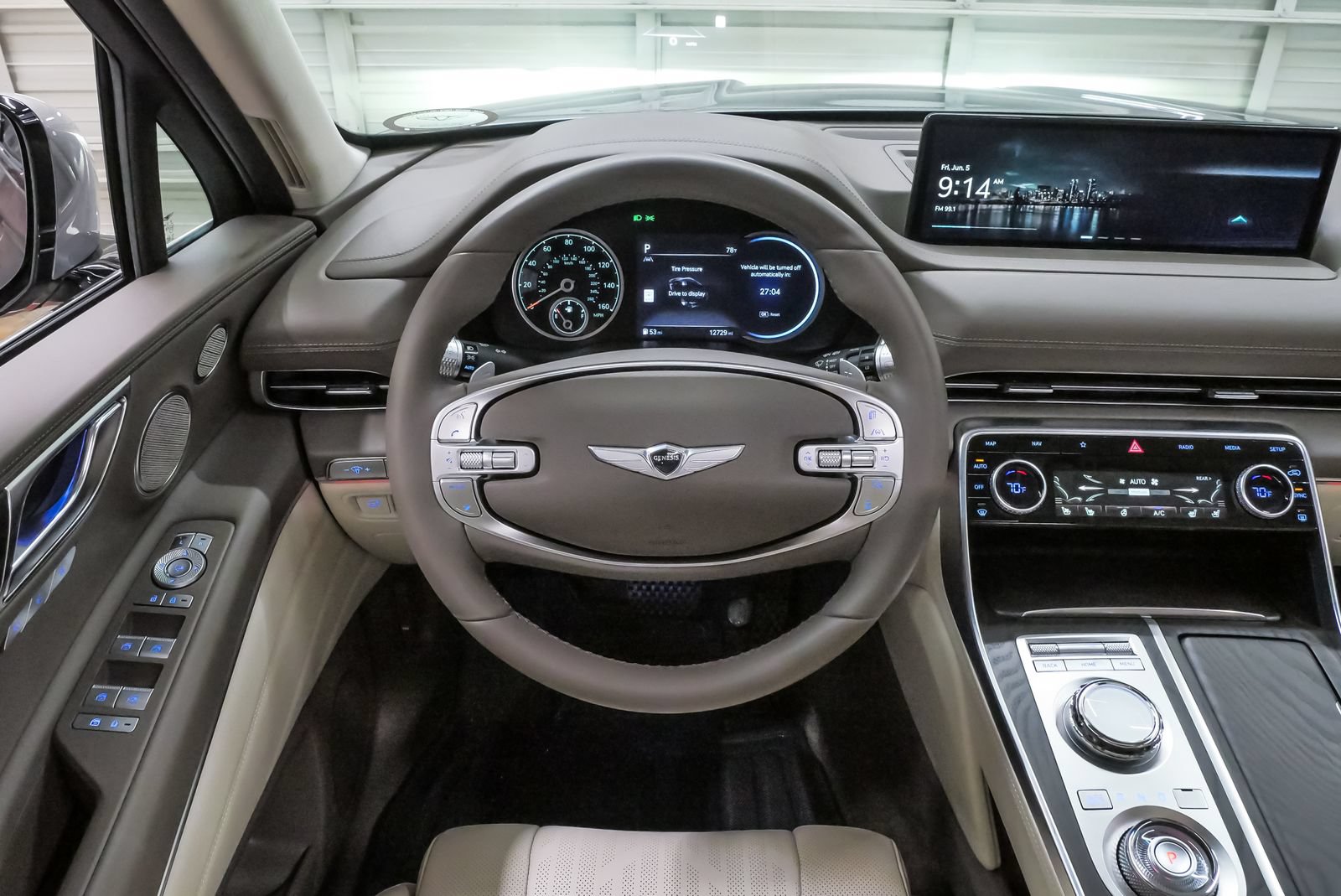 Certified 2024 Genesis GV80 3.5T Advanced w/ Advanced Package AWD/4WD image 22