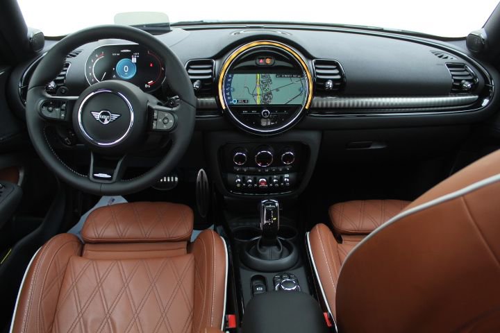 Used 2022 MINI Cooper Clubman John Cooper Works image 28