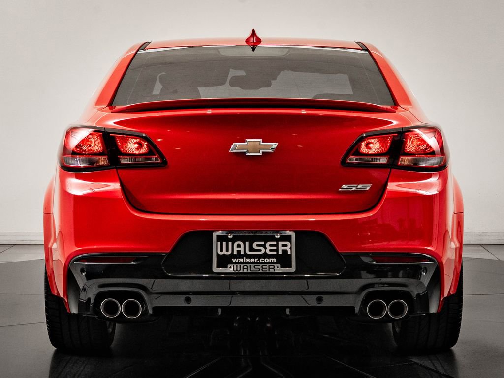 Used 2017 Chevrolet SS RWD image 7