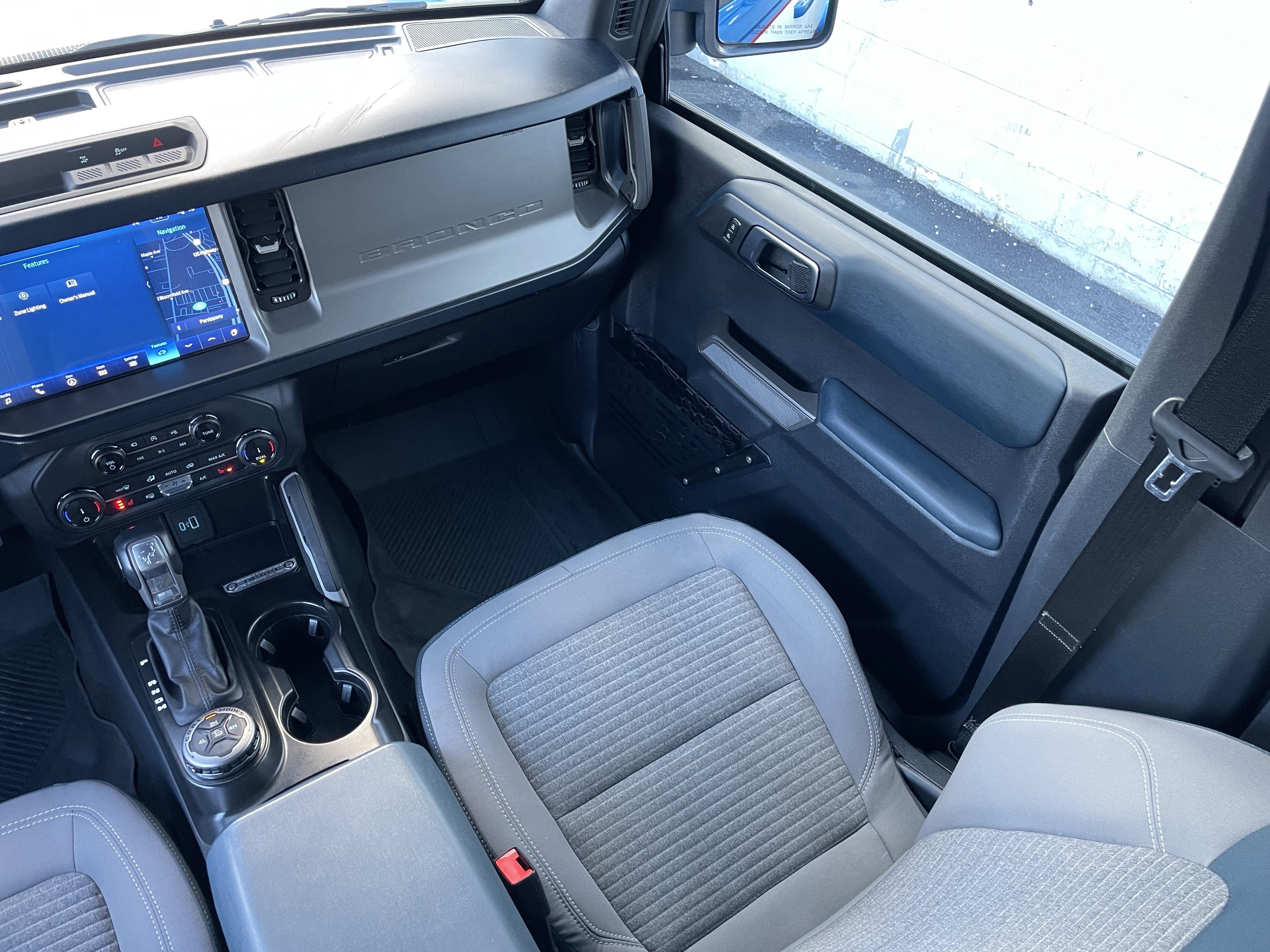 Used 2022 Ford Bronco Outer Banks image 17