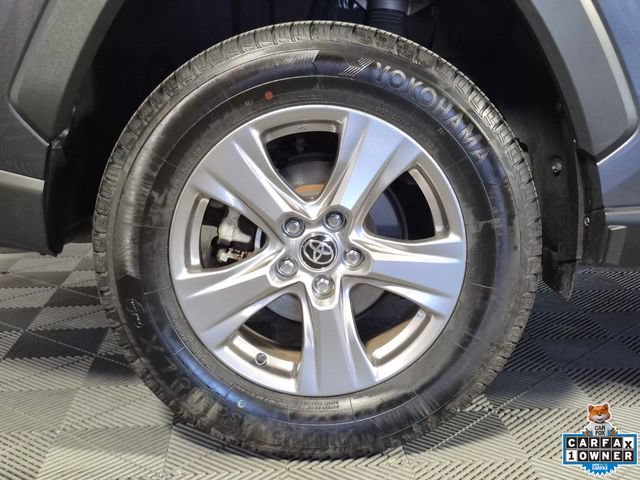 Certified 2023 Toyota RAV4 LE AWD/4WD image 27