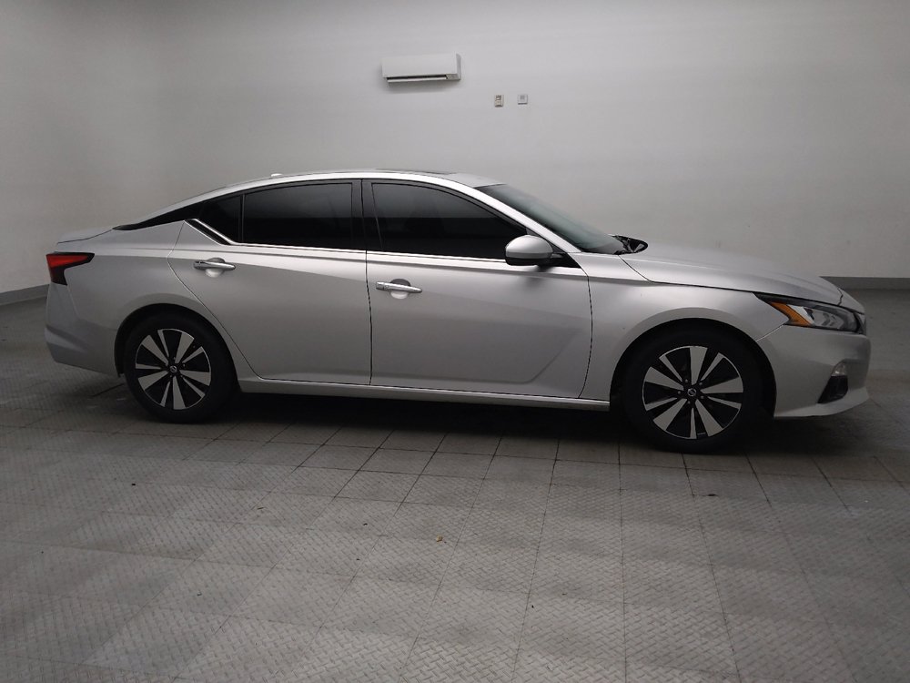 Used 2019 Nissan Altima 2.5 SL FWD image 11