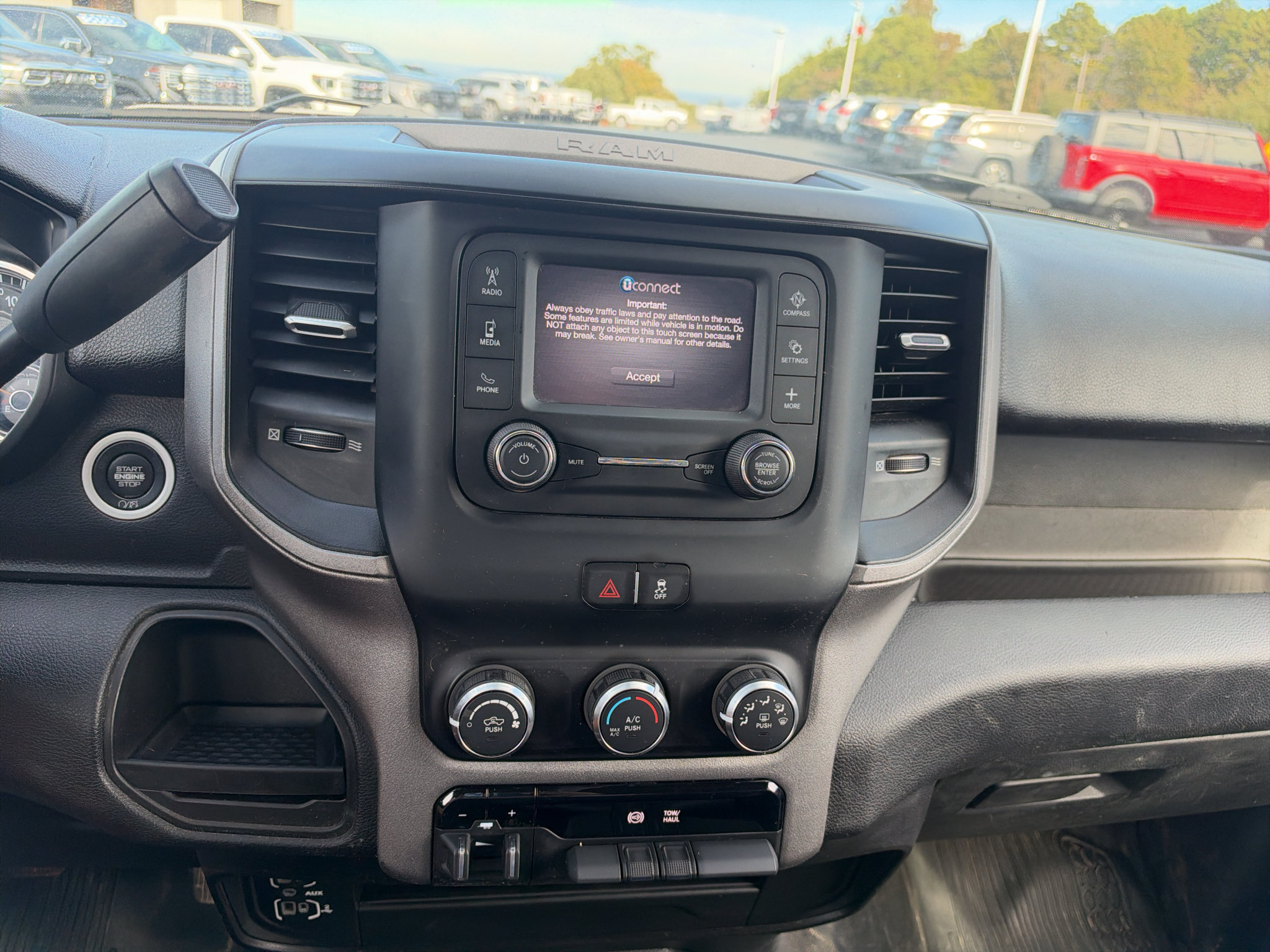 Used 2020 RAM 2500 Tradesman RWD image 19
