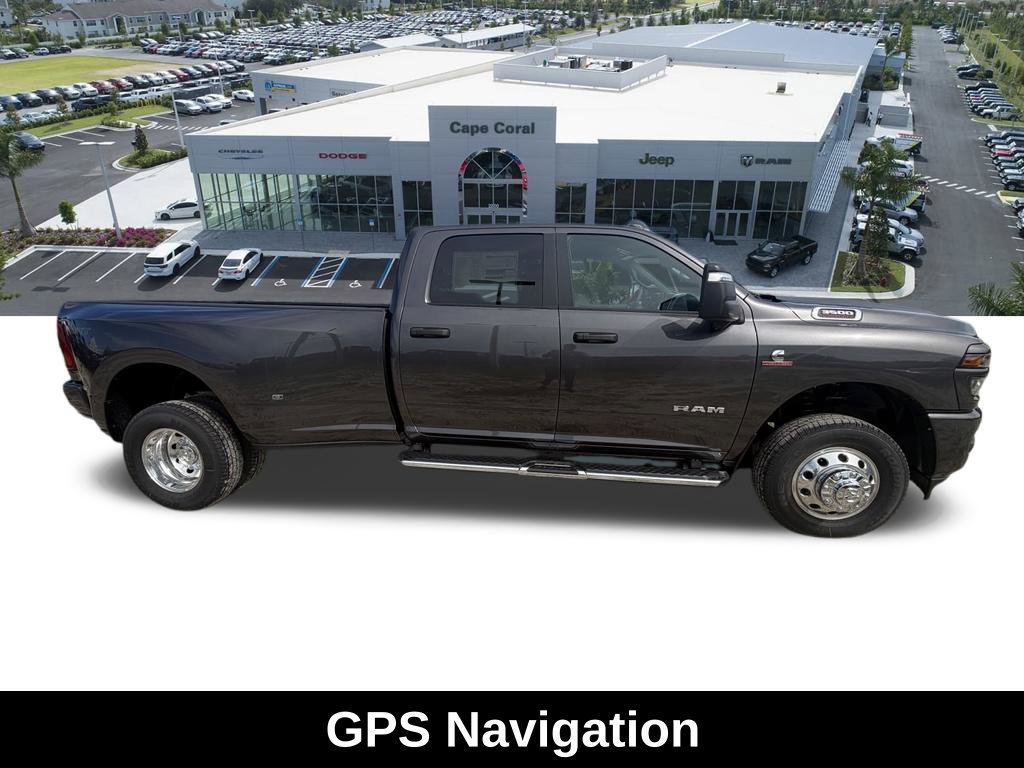 New 2026 RAM 3500 Big Horn AWD/4WD image 3