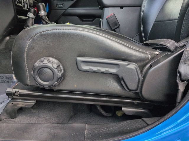 Used 2022 Jeep Wrangler Unlimited Sahara w/ Cold Weather Group AWD/4WD image 19