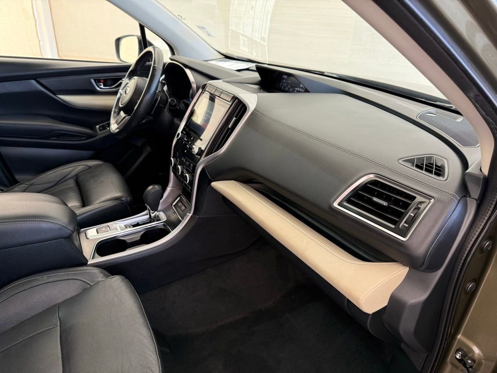 Used 2022 Subaru Ascent Limited w/ Technology Package image 12