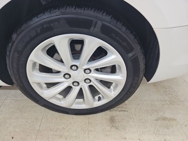 Used 2015 Buick LaCrosse Leather w/ Experience Buick Package image 21