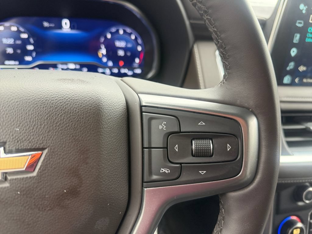 Used 2024 Chevrolet Tahoe LT w/ Luxury Package RWD image 20