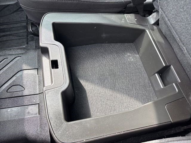 Used 2019 Chevrolet Silverado 1500 LT w/ All-Star Edition AWD/4WD image 27