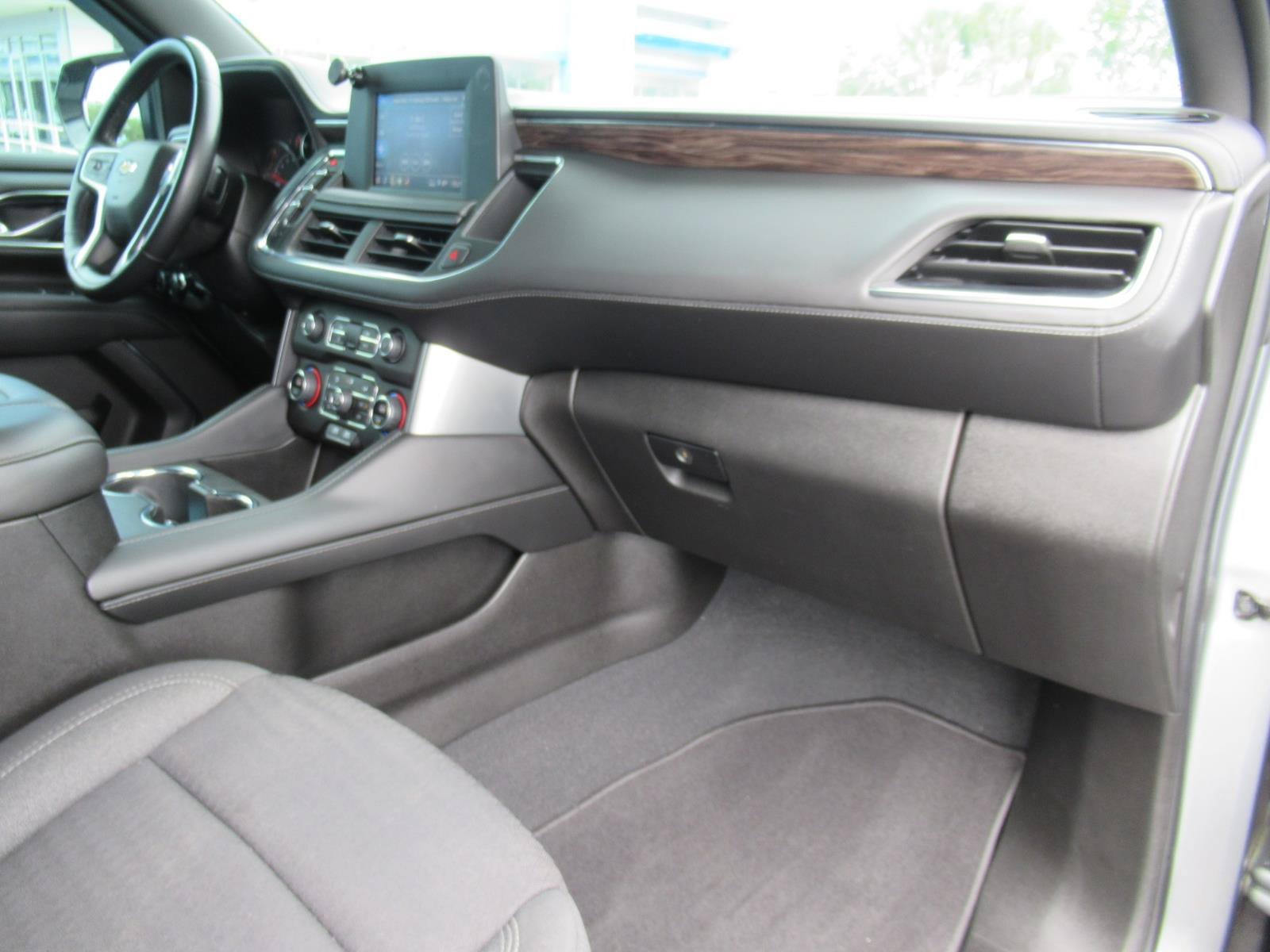 Used 2023 Chevrolet Tahoe LS AWD/4WD image 12