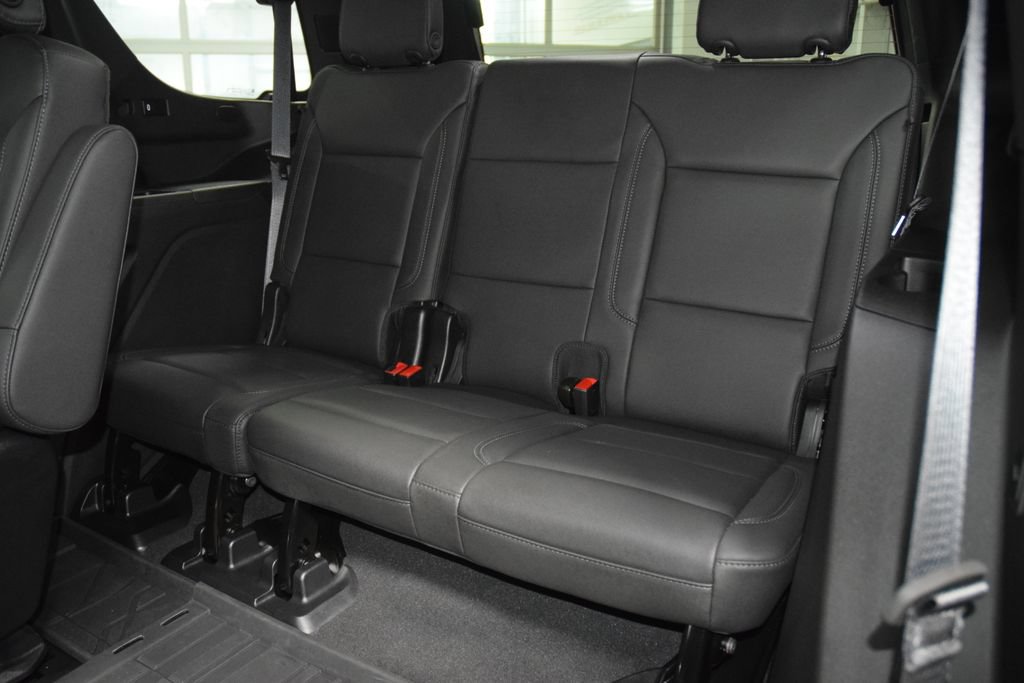 Used 2023 Chevrolet Tahoe LT w/ Luxury Package AWD/4WD image 43