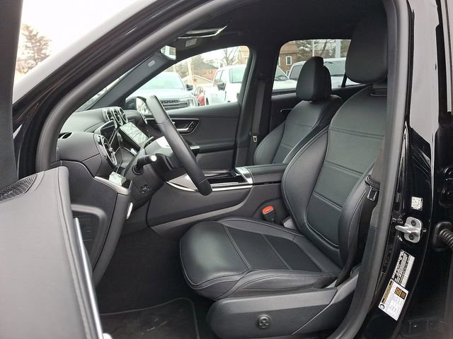 Used 2024 Mercedes-Benz GLC 300 4MATIC image 15