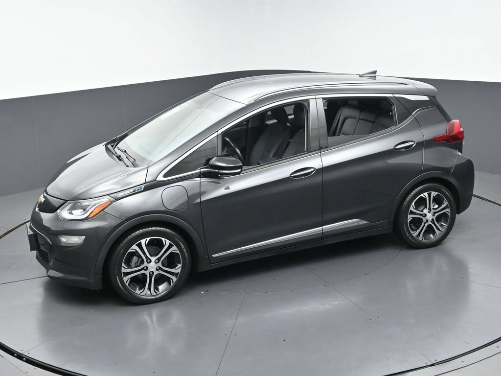 Used 2019 Chevrolet Bolt Premier w/ Infotainment Package FWD image 40