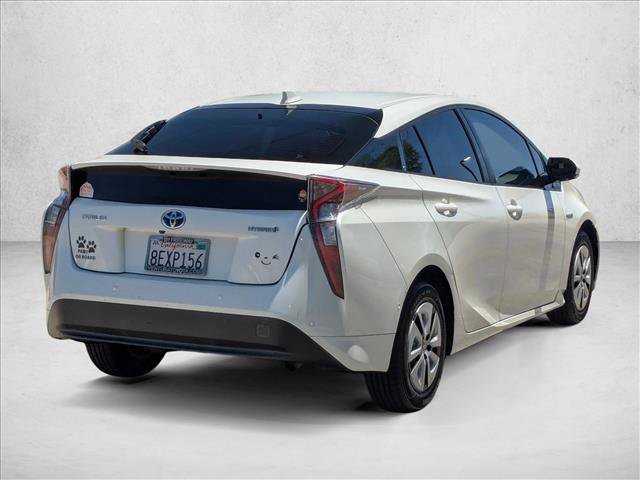 Used 2016 Toyota Prius Four w/ Advanced Technology Package FWD image 5
