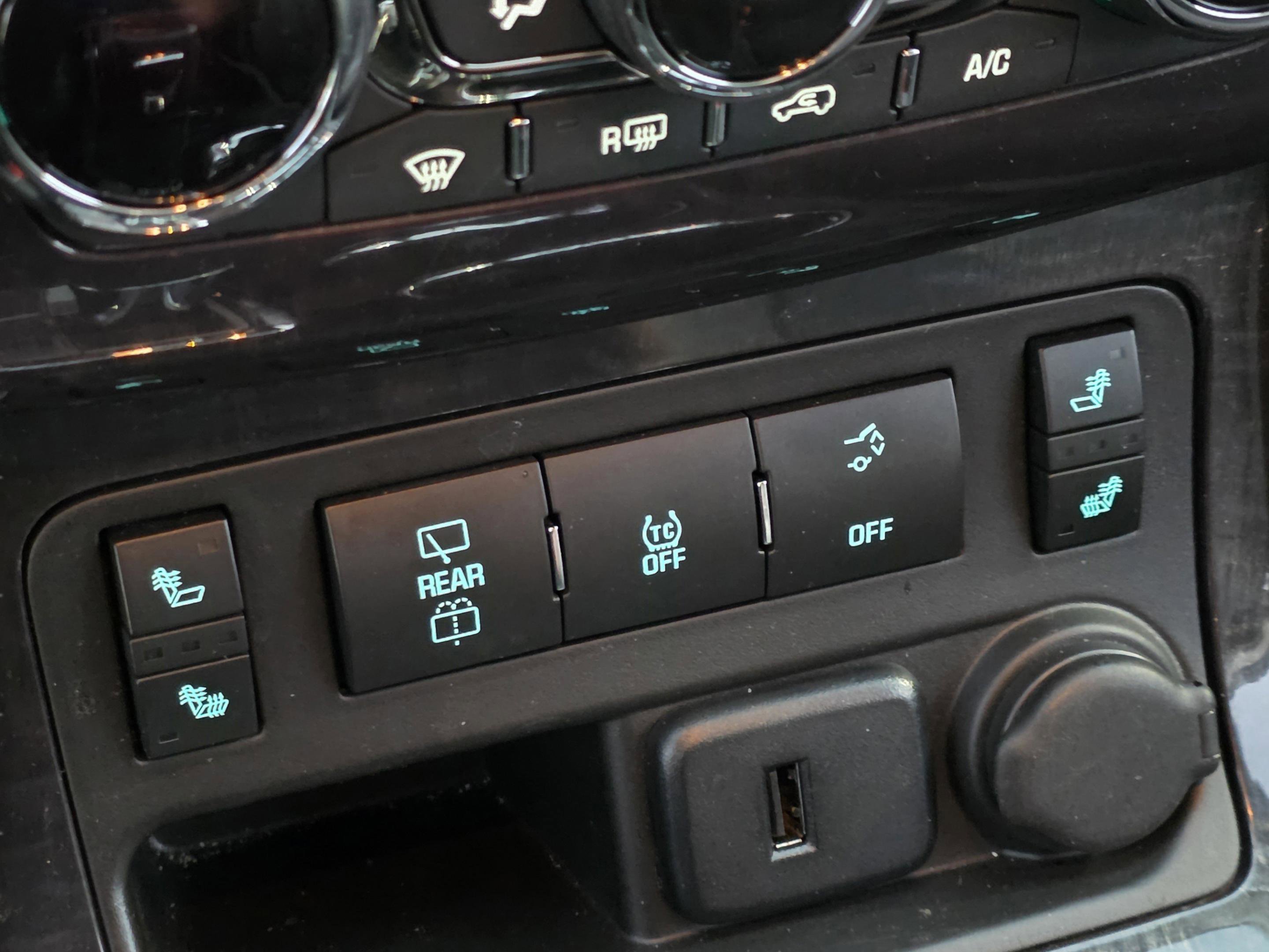 Used 2016 Buick Enclave Leather FWD image 19