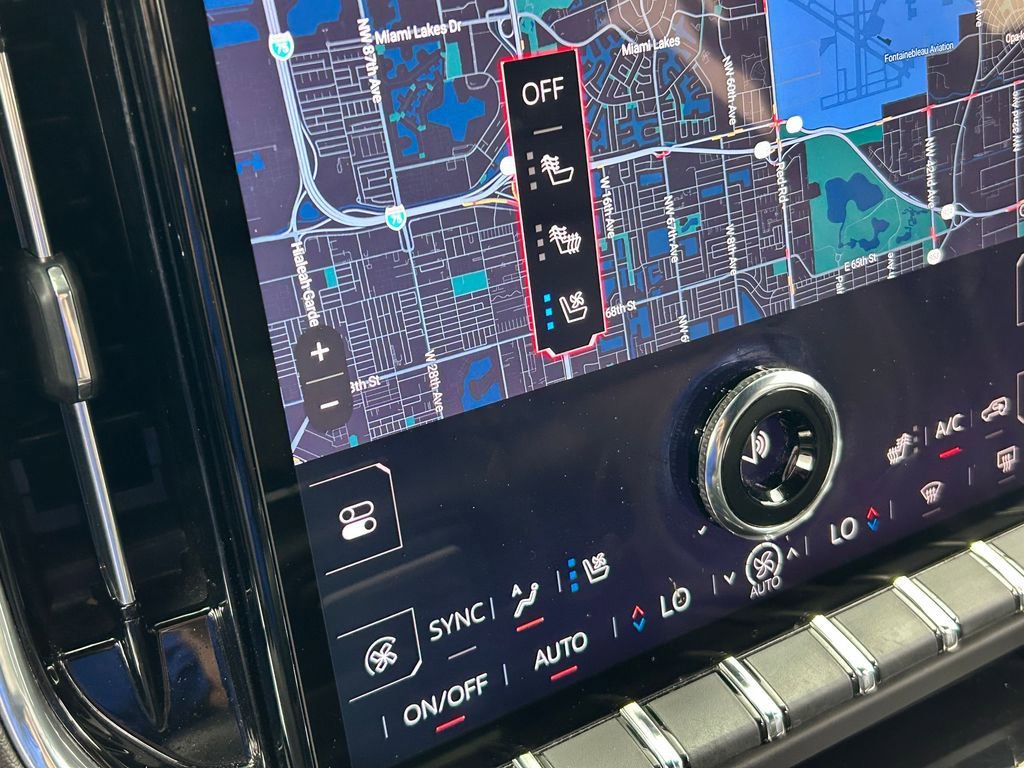 Used 2025 GMC Yukon Denali AWD/4WD image 41