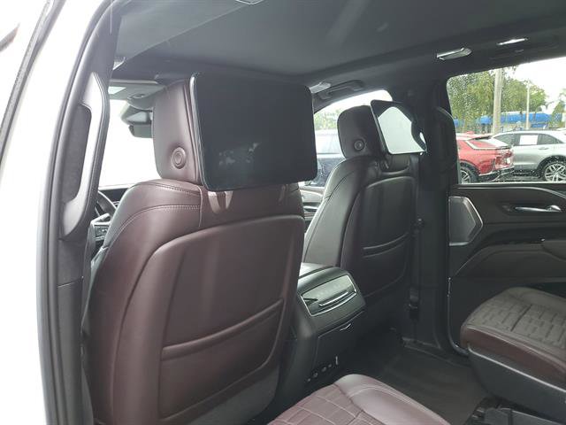 Certified 2022 Cadillac Escalade Sport Platinum w/ LPO, ONYX Package image 16