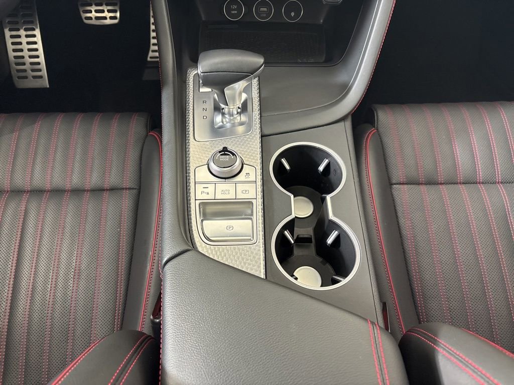 Used 2023 Genesis G70 2.0T w/ Sport Prestige Package image 27