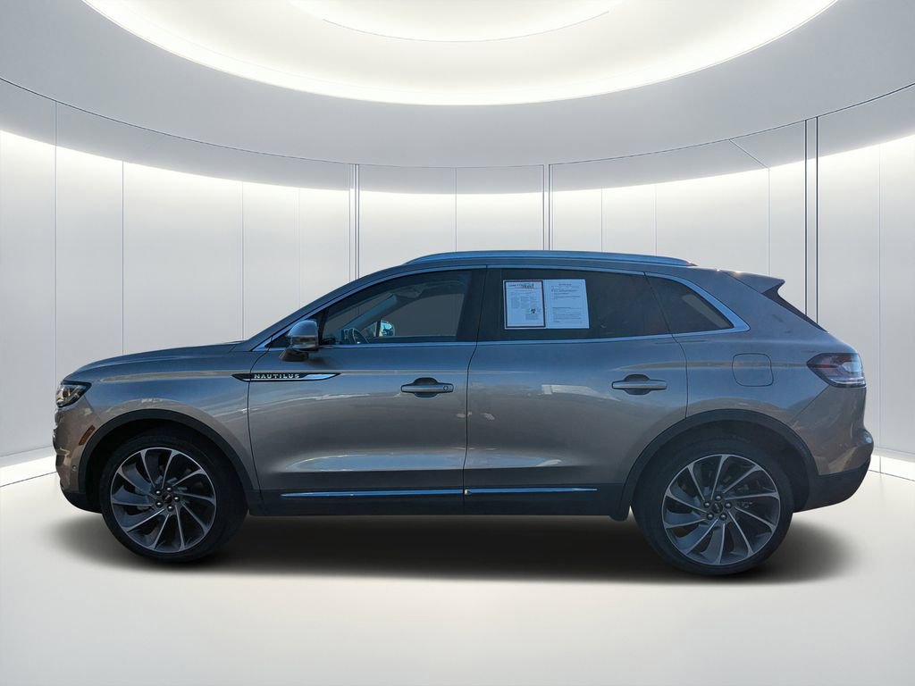 Used 2021 Lincoln Nautilus Reserve w/ Equipment Group 201A image 7