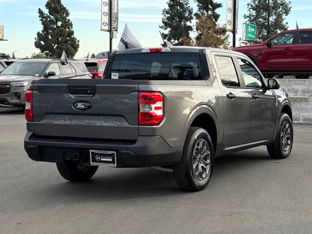 Used 2025 Ford Maverick XLT w/ Equipment Group 302A image 9