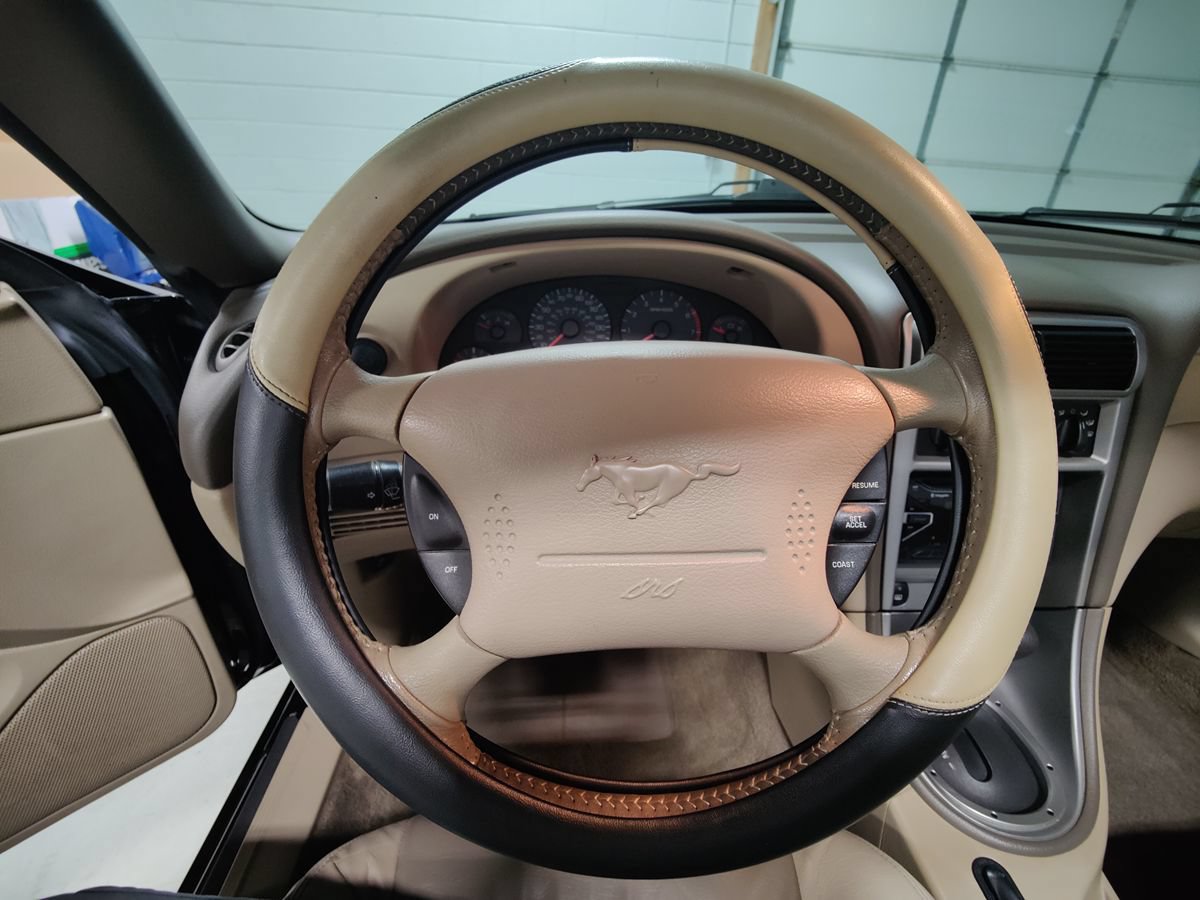Used 2003 Ford Mustang GT Premium RWD image 32