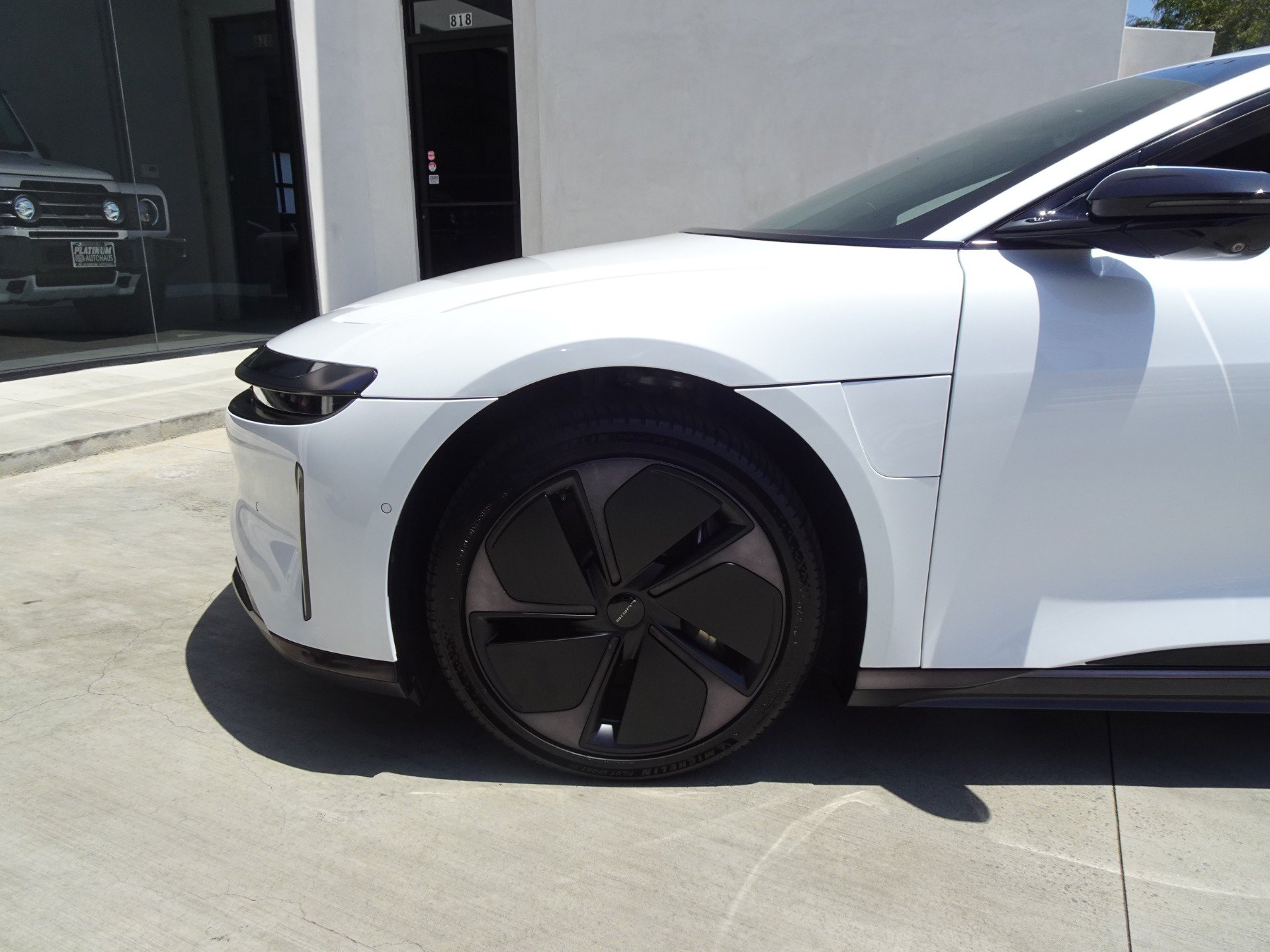 Used 2024 Lucid Air Touring AWD/4WD image 10