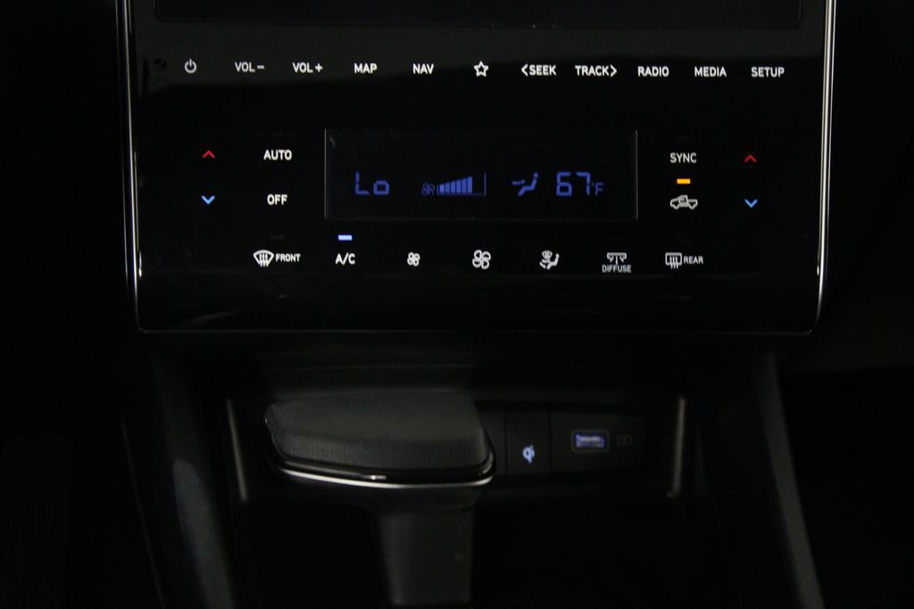 Certified 2024 Hyundai Santa Cruz SEL w/ Activity Package FWD image 22