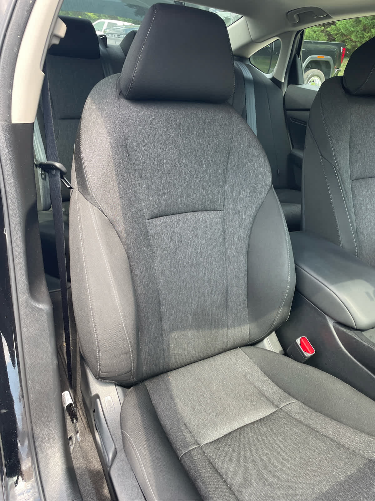 Used 2023 Honda Accord EX image 16