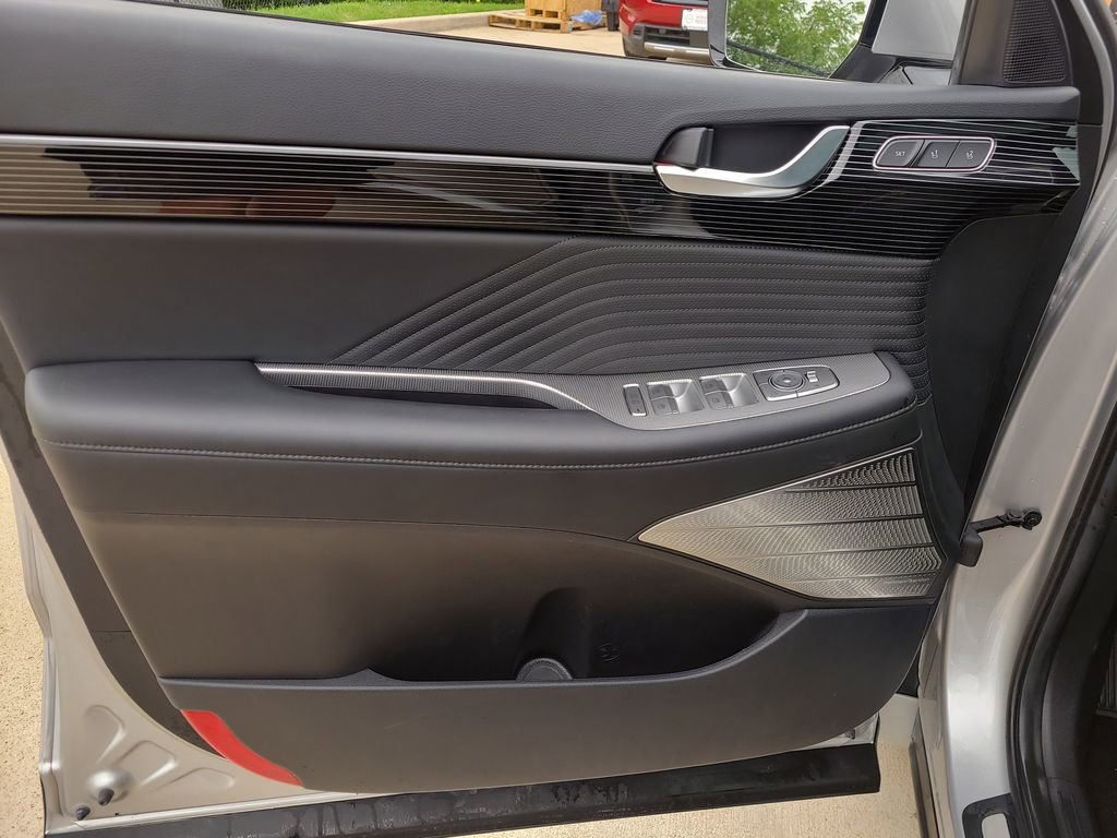 Used 2024 Hyundai Palisade Calligraphy FWD image 17