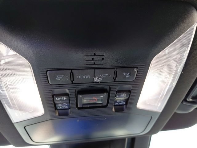 Used 2023 Toyota RAV4 SE w/ Weather & Moonroof Package AWD/4WD image 21