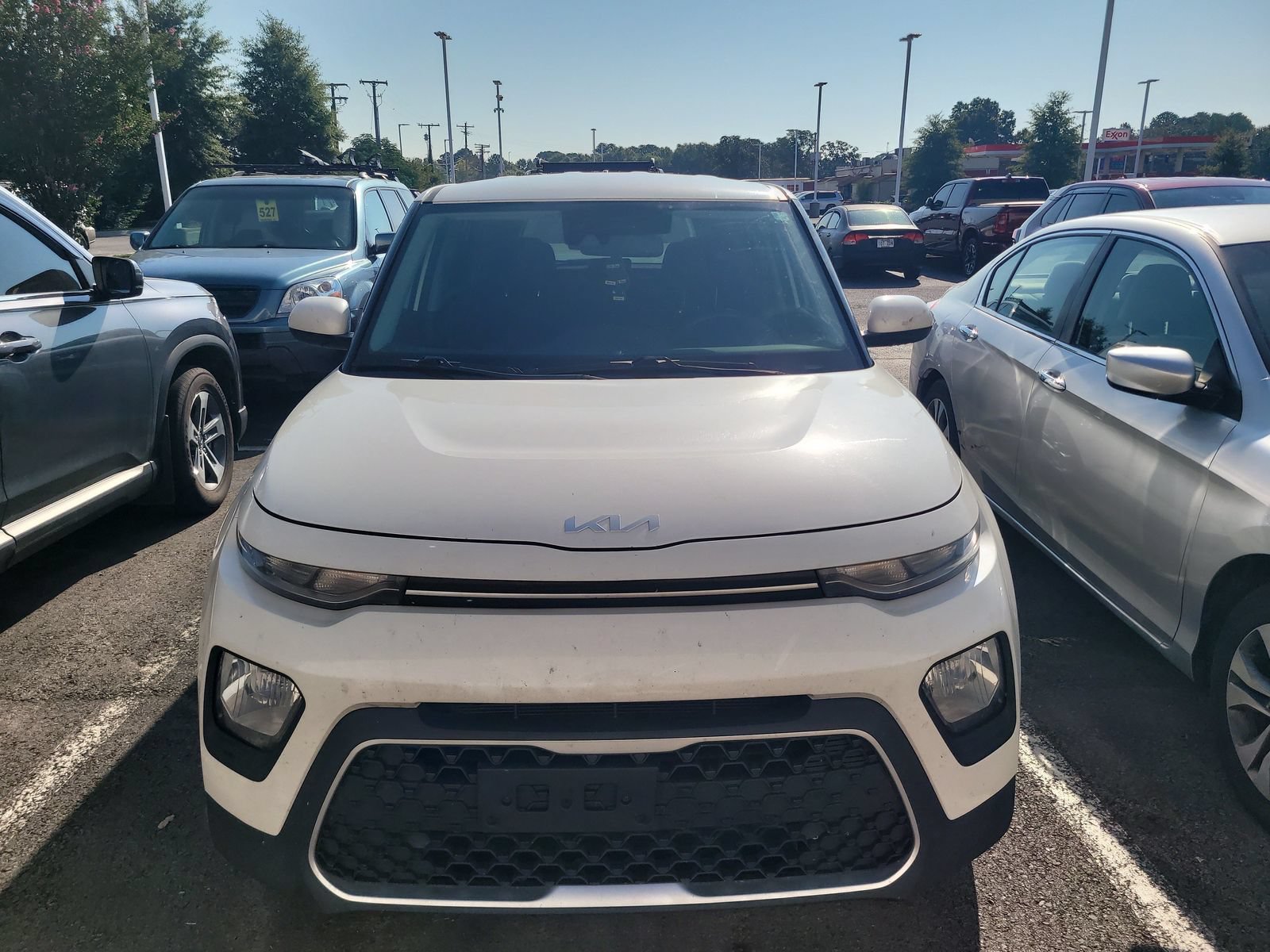 Used 2022 Kia Soul LX w/ Technology Package FWD image 2