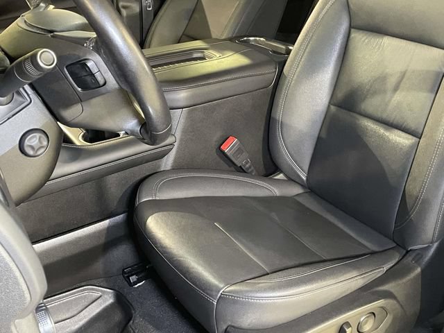 Used 2022 Chevrolet Tahoe LT w/ LT Signature Package AWD/4WD image 5