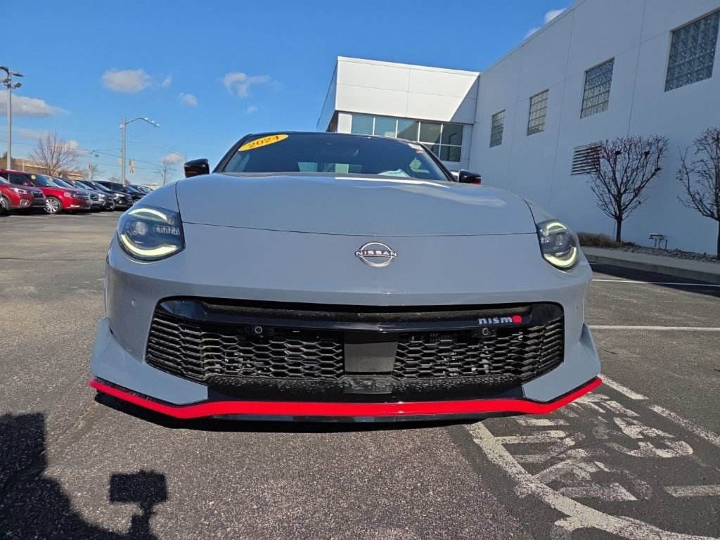 Used 2024 Nissan Z NISMO w/ Floor Mat Package image 3