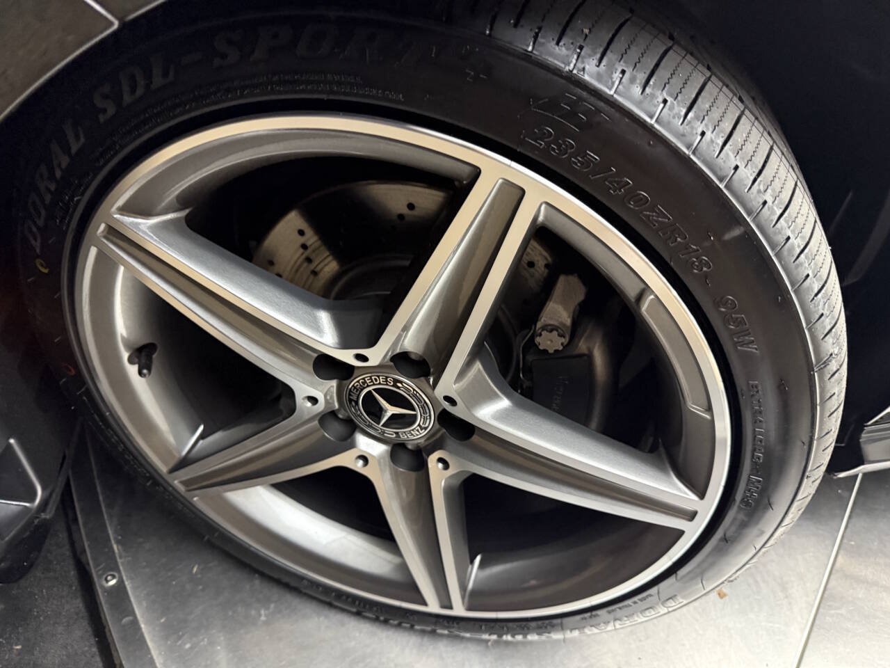 Used 2011 Mercedes-Benz E 350 4MATIC Sedan image 22