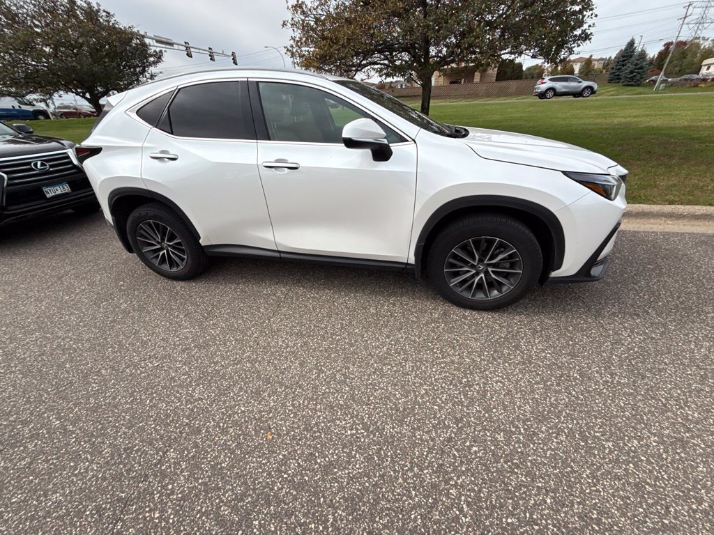 Used 2022 Lexus NX 350 AWD image 12