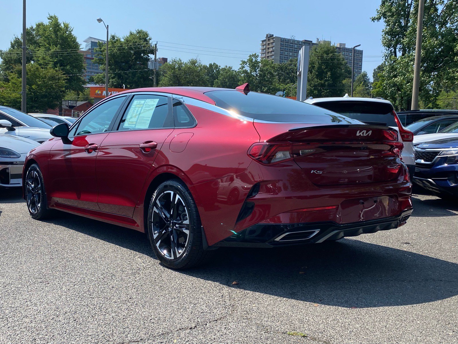 Used 2022 Kia K5 GT-Line AWD/4WD image 3
