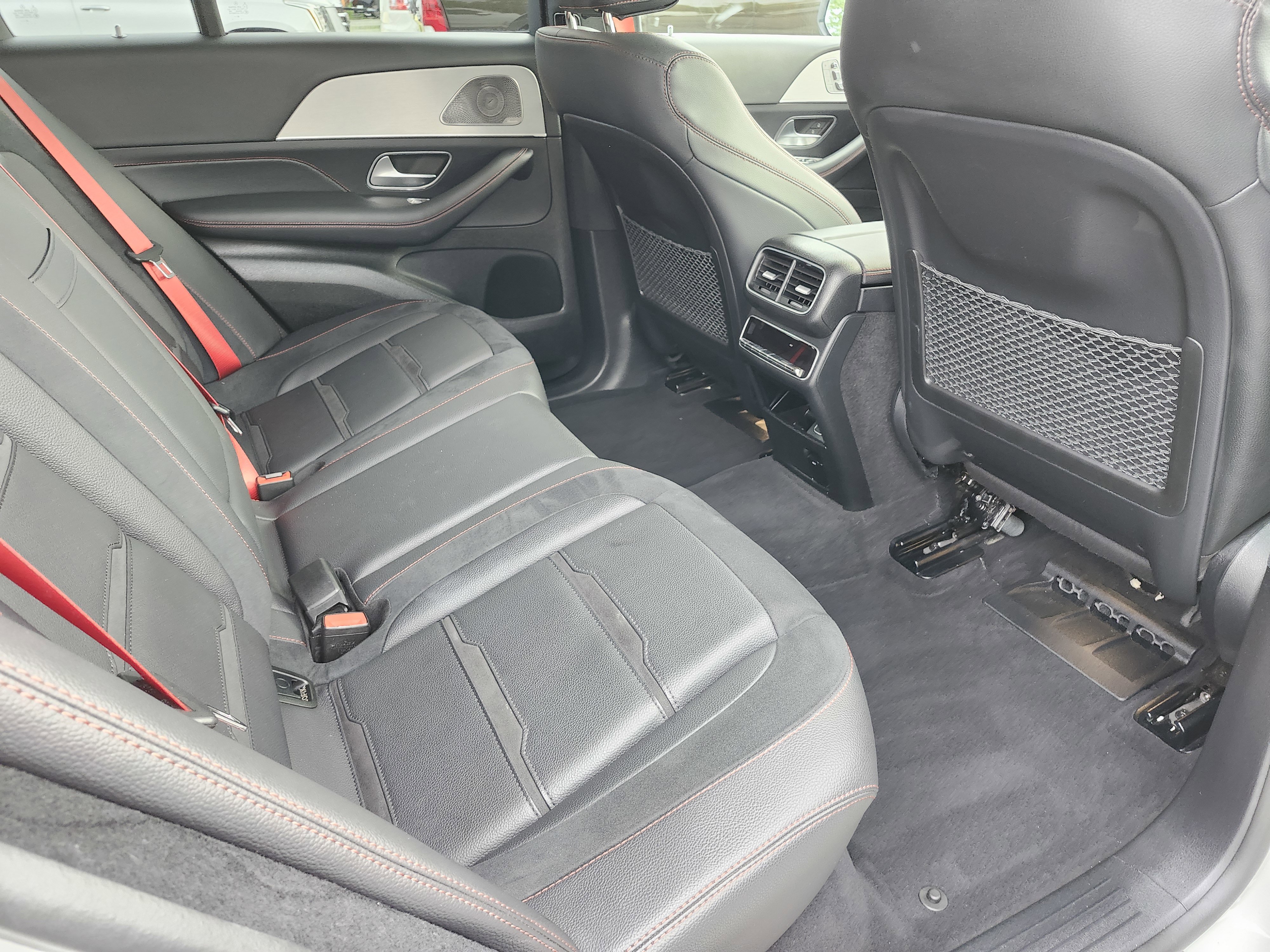 Used 2023 Mercedes-Benz GLE 53 AMG 4MATIC image 24