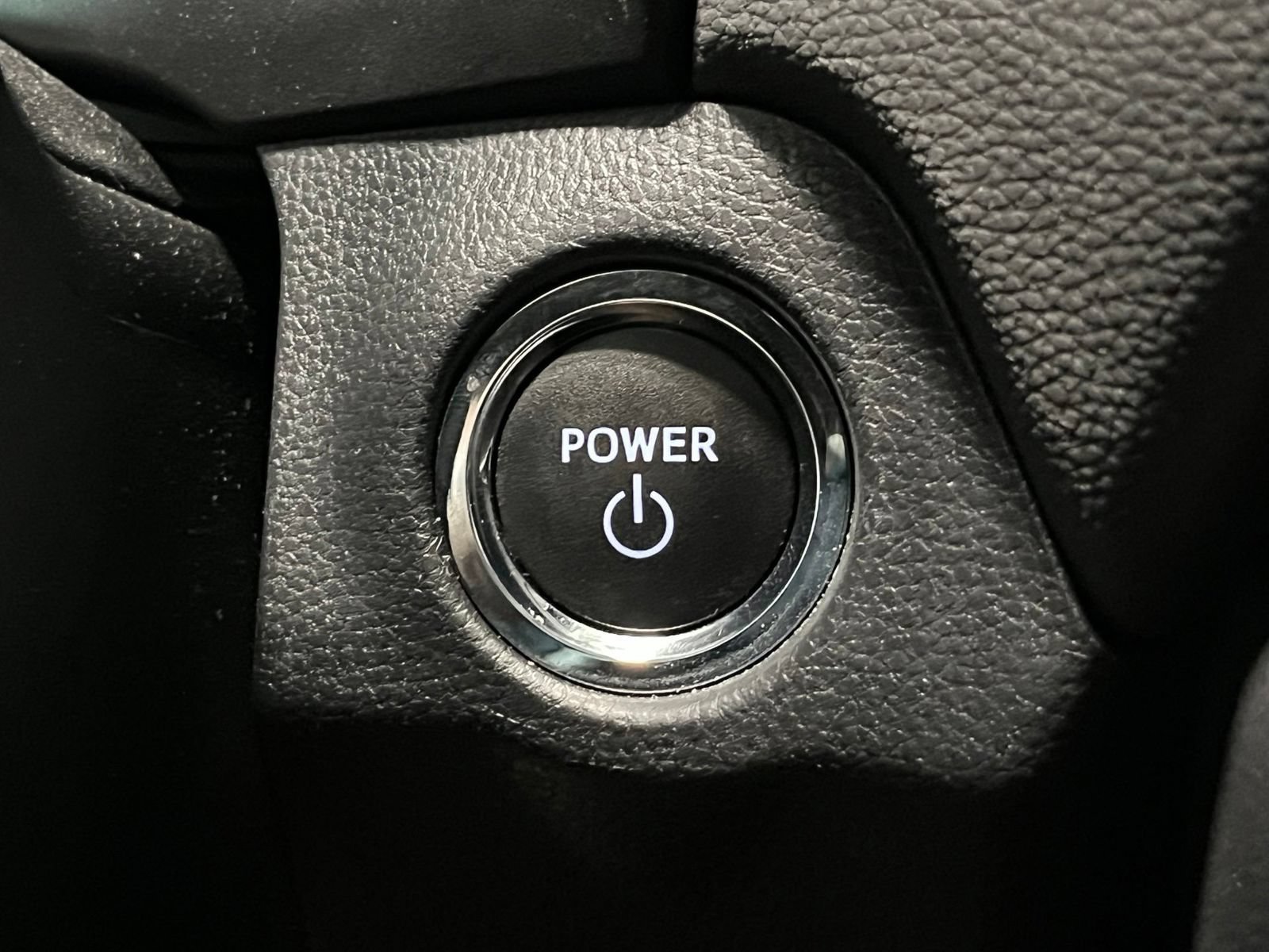 Used 2023 Toyota RAV4 XLE AWD/4WD image 26
