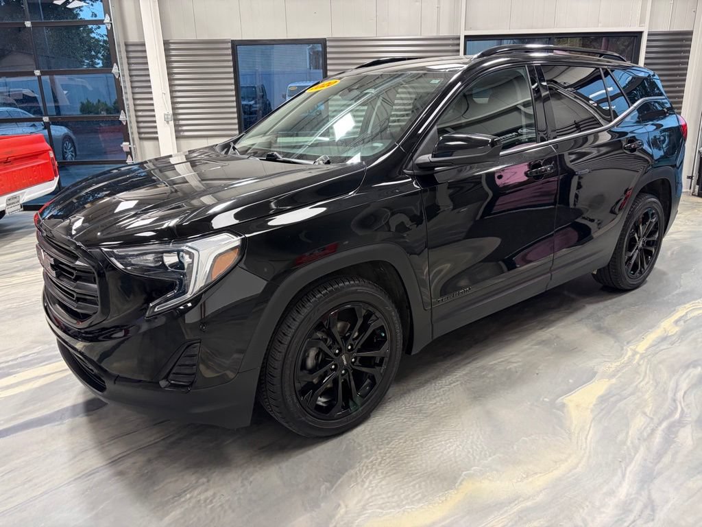 Used 2020 GMC Terrain SLE w/ Driver Convenience Package FWD image 34