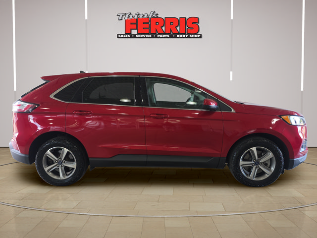 Used 2022 Ford Edge SEL w/ Convenience Package AWD/4WD image 4