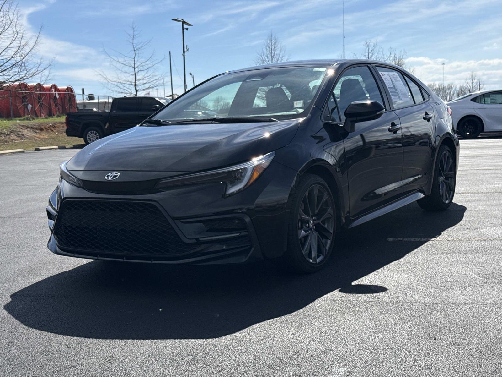 Used 2025 Toyota Corolla SE image 7